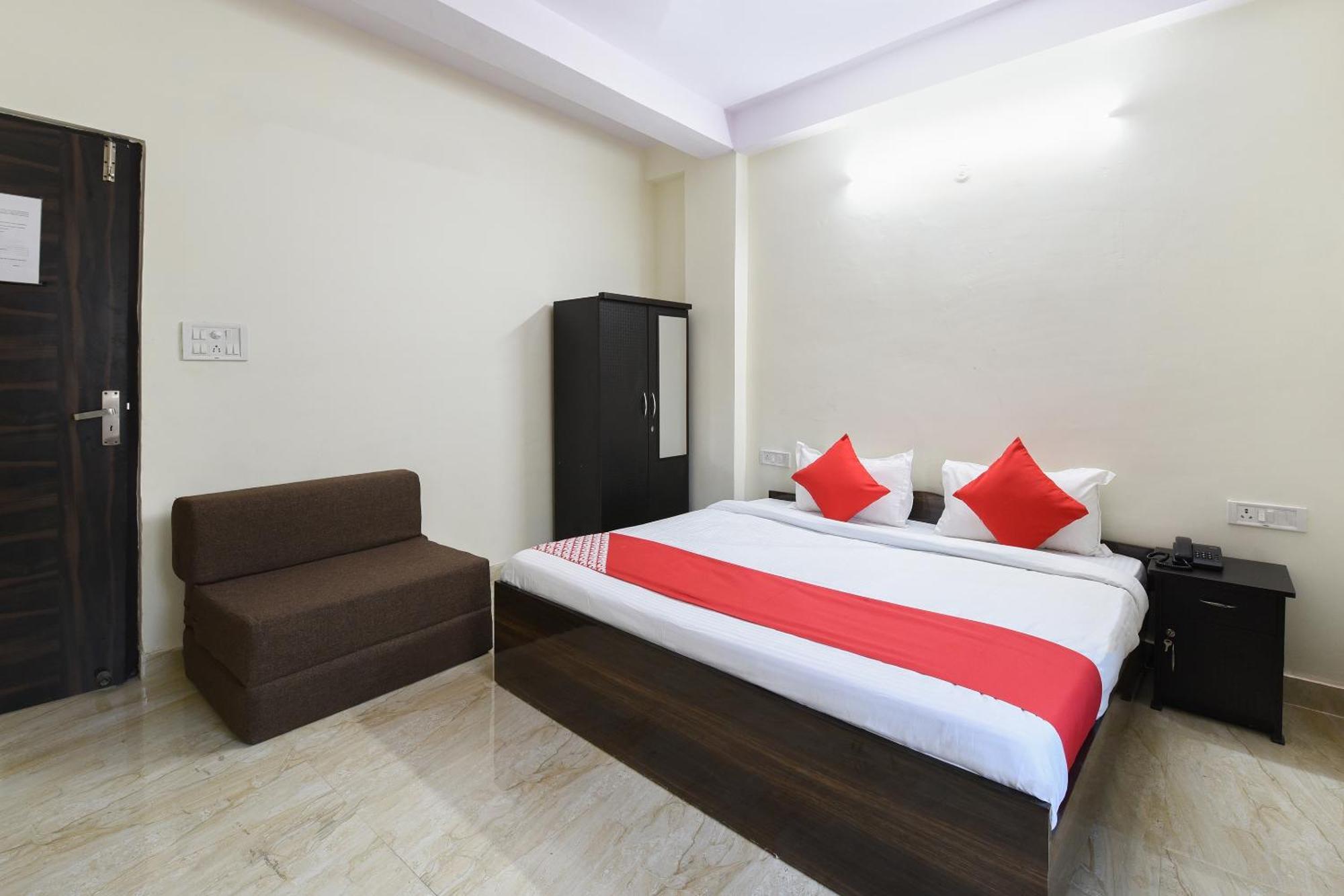Hotel O Club Residency New Delhi Extérieur photo