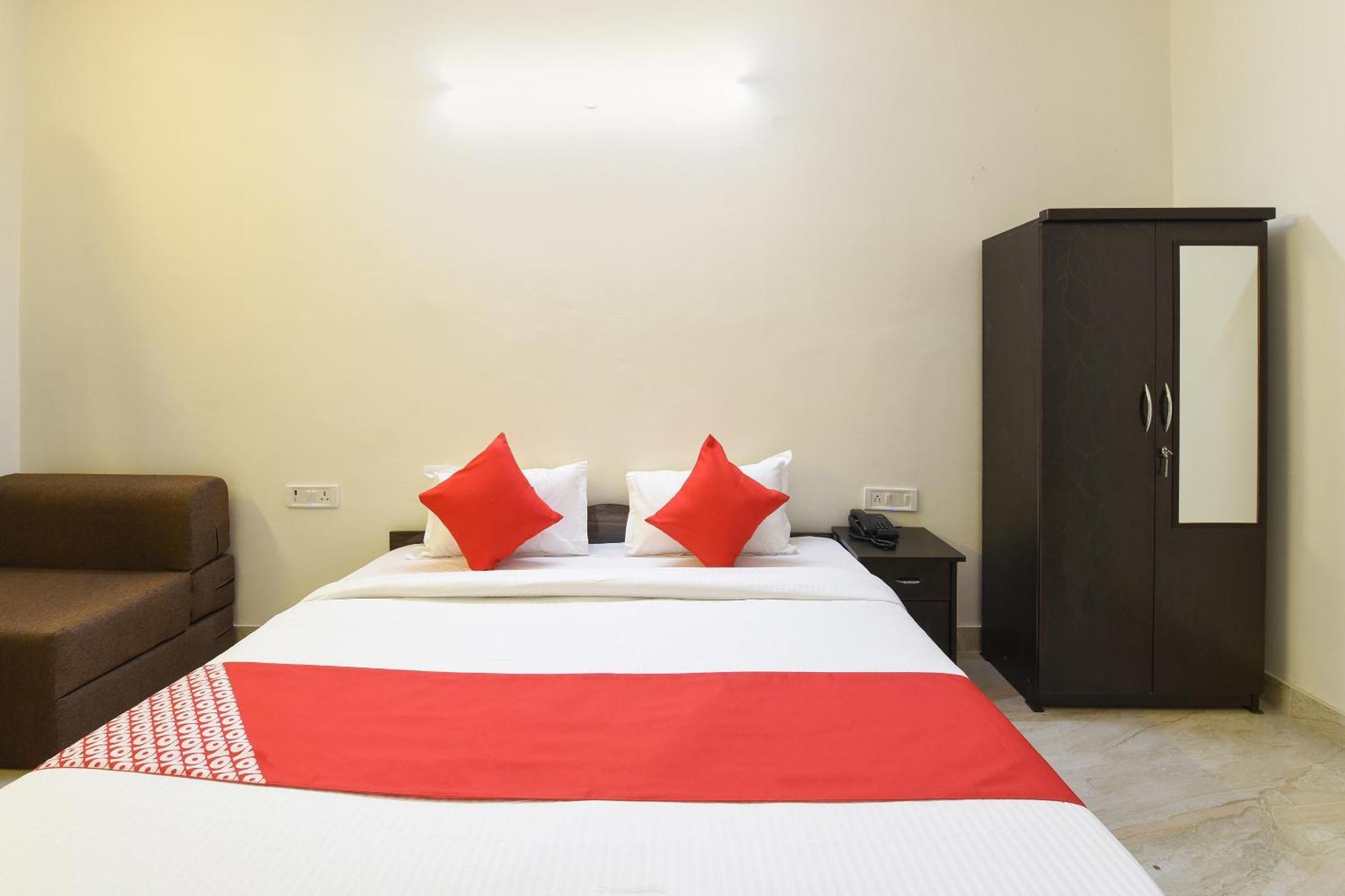 Hotel O Club Residency New Delhi Extérieur photo